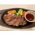 みお|小田原市 栄町のガールズバー|& Co.(アンドコー)