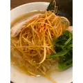 みお|小田原市 栄町のガールズバー|& Co.(アンドコー)