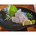 ゆり|福岡市 博多区中州のスナック|HALEMOANA(ハレモアナ)
