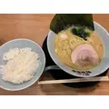 なのか|小田原市 栄町のガールズバー|& Co.(アンドコー)