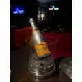 ミン|横浜市 中区福富町のキャバクラ|ROYAL(ロイヤル)