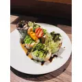 大尻 桃|宮崎市 中央通のガールズバー|ミヤバニ()
