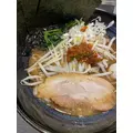 みお|小田原市 栄町のガールズバー|& Co.(アンドコー)