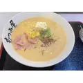 しおり|小田原市 栄町のガールズバー|& Co.(アンドコー)