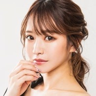 葉月 りほ