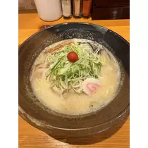 美波 あいか