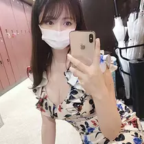 妃 えりな