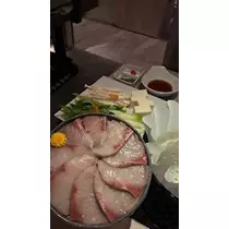 にも