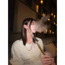 三鷹 真綺