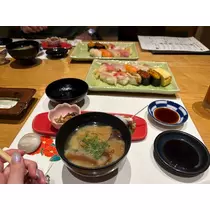 乙川 ゆあ