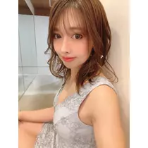 夏目 梨仔