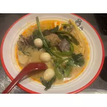 三鷹 真綺