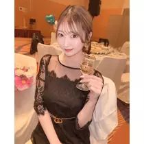 美波 ななみ