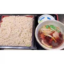 愛羽 仁美