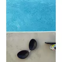 むい