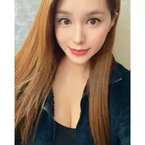 黒輝 りさ
