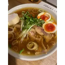 黒輝 りさ