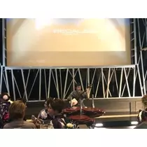 愛羽 仁美
