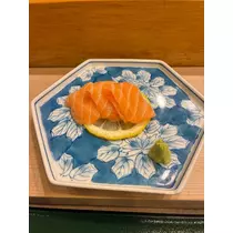 泉 りさ