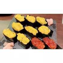 愛羽 仁美
