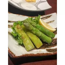 美波 ななみ