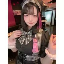 小鳥遊 もか
