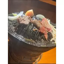 三鷹 真綺