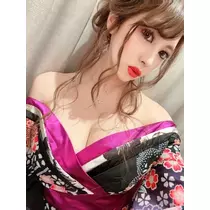 神楽 なな