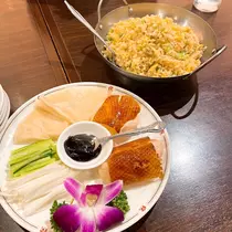 愛羽 仁美