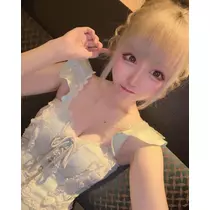 雛鶴 めい
