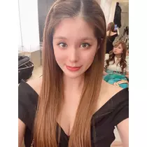 黒輝 りさ