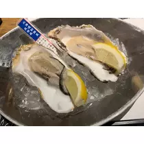 天乃 りさ