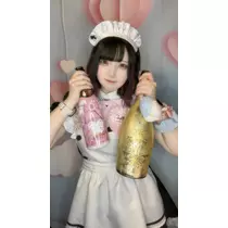 小鳥遊 もか