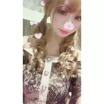 小川 真央