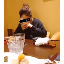 こう