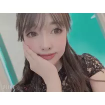 夏目 梨仔