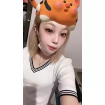 小川 真央