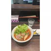佐野 エマ