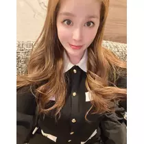 黒輝 りさ