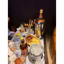 マコト