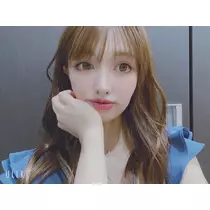 夏目 梨仔