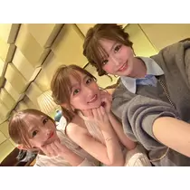 葉月 りほ