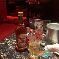 マコト