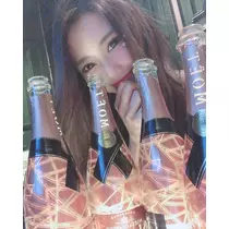涼白  癒愛