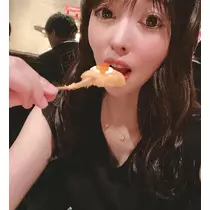 夏目 梨仔
