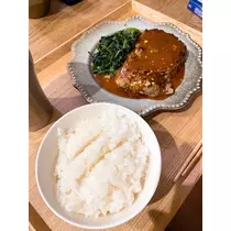 愛羽 仁美