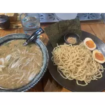 せりな