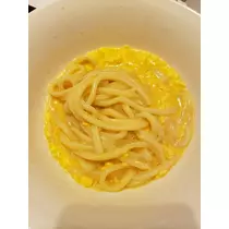 エミ （スタッフ）