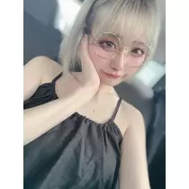雛鶴 めい