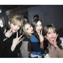 けいな